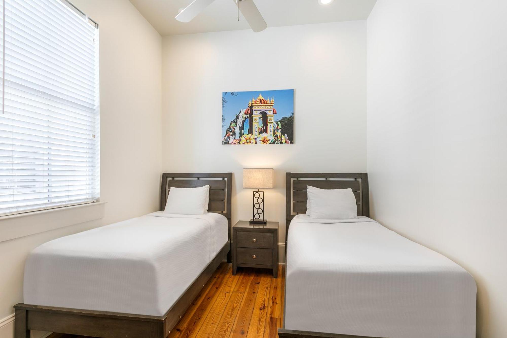 Amazing 3Br Cottage Off St Charles With Pool New Orleans Bagian luar foto