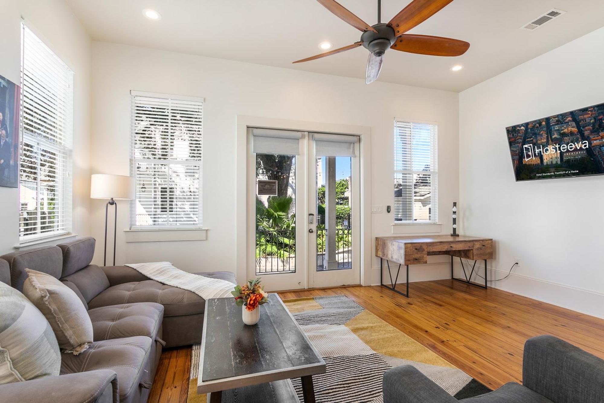 Amazing 3Br Cottage Off St Charles With Pool New Orleans Bagian luar foto