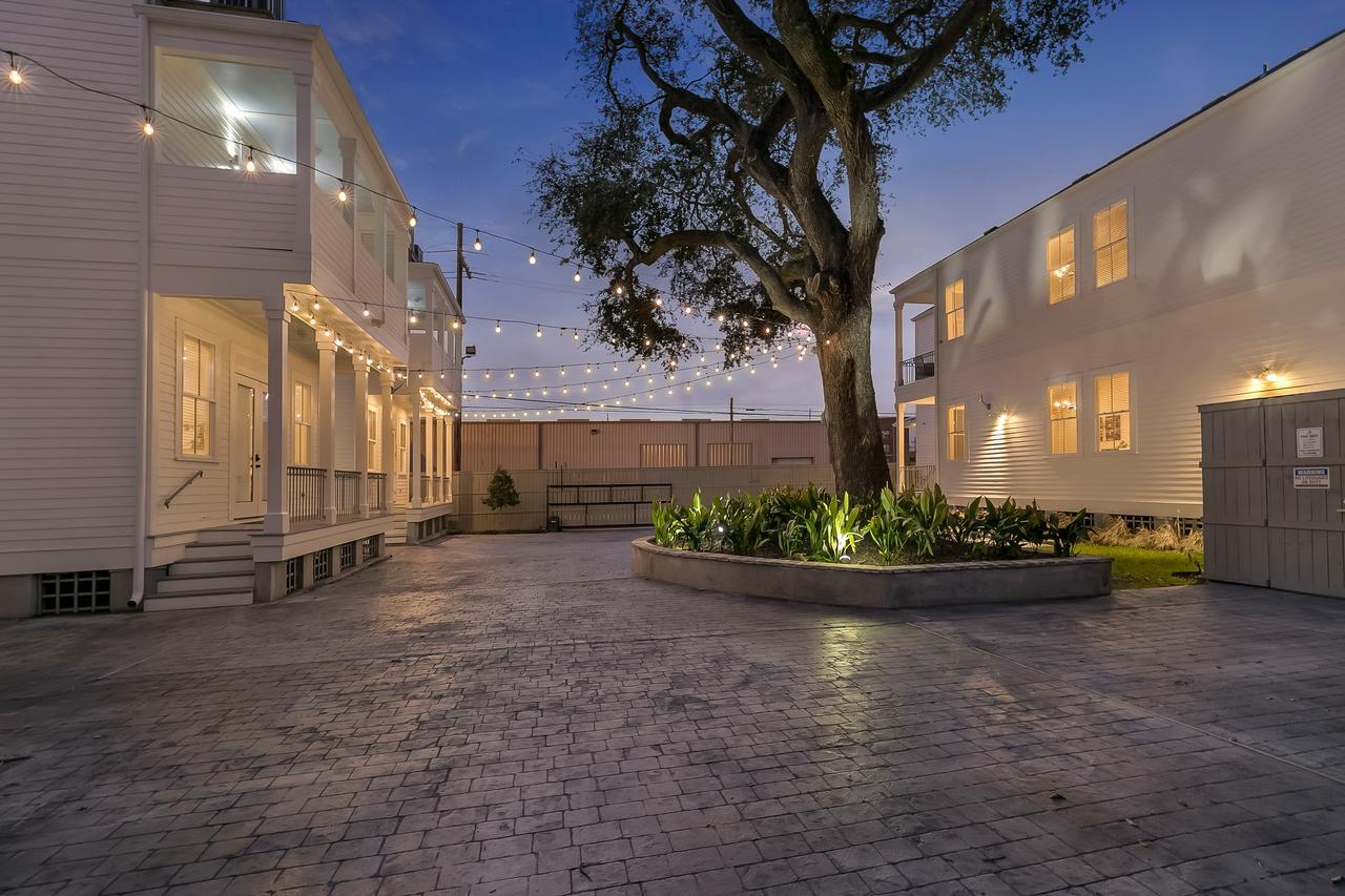 Amazing 3Br Cottage Off St Charles With Pool New Orleans Bagian luar foto