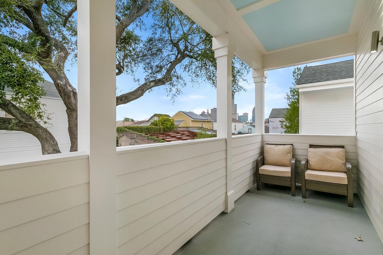 Amazing 3Br Cottage Off St Charles With Pool New Orleans Bagian luar foto